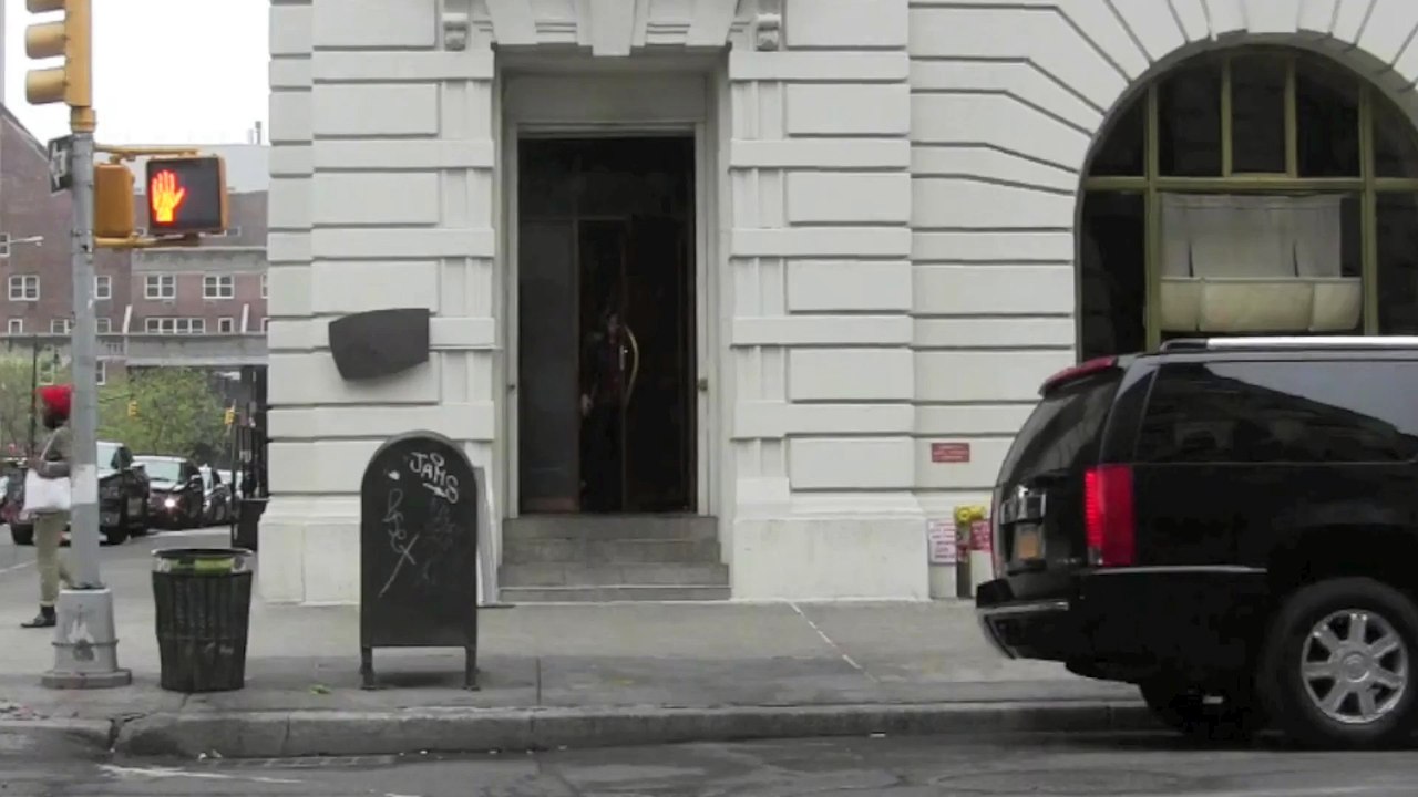 Oasis' Liam Gallagher and girlfriend in NYC