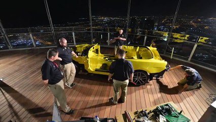 Ford Mustang Burj Khalifa Dubai - Time lapse