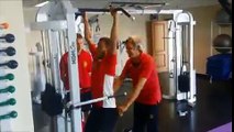 Kevin de Bruyne monkeying around in gym