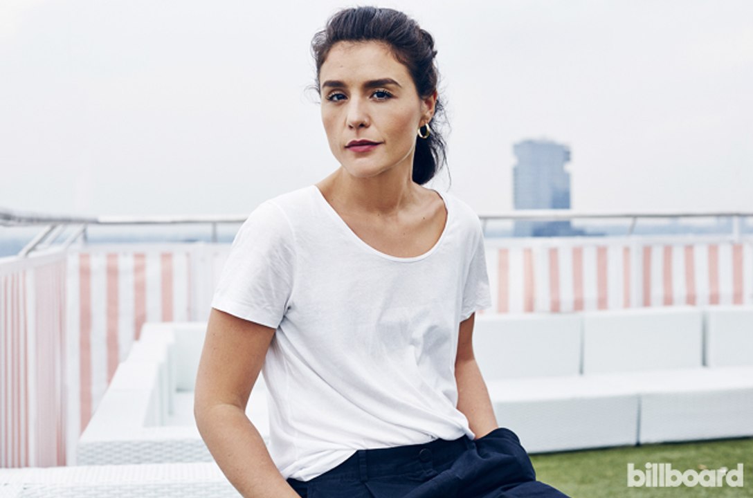 Jessie Ware - Billboard Shoot (Behind the Scenes)
