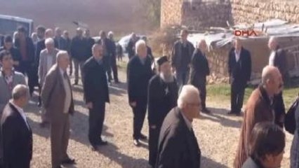 Midyat Eski Rahip, Müslüman ve Süryanilerin Katıldığı Törenle Toprağa Verildi