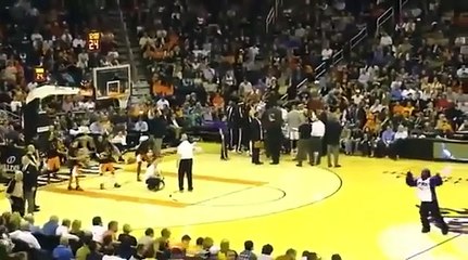 Teen Accidentally Dunks Himself In Phoenix