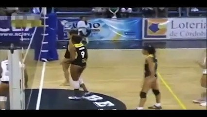 Bu şortlar seyirci gelsin diye - Süper Mini Kadın Voleybol Takımı