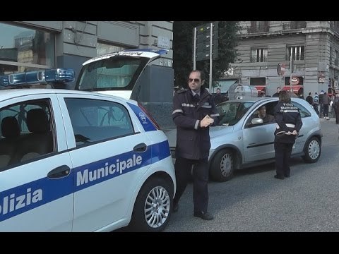 Pozzuoli (NA) - Risarcimenti per falsi incidenti stradali, 10 arresti (19.11.14)