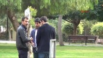 Adana Parkta Gençlere Uyuşturucunun Zararlarını Anlattılar