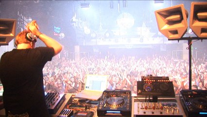 Umek @ Join the Revolution, Space (Ibiza)