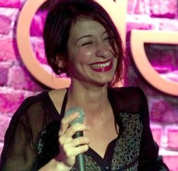 Evinde Ölü Bulunan Esra Öğretmenin Yakınları Şokta