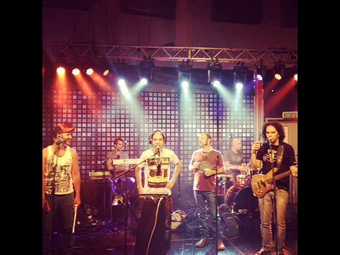 הדג נחש ויצחק קלפטר - יום שישי קריוקי