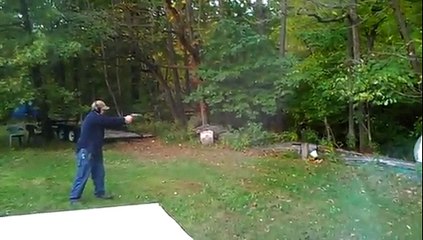 Árvore vinga-se de homem que lhe dá um tiro!