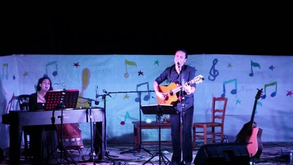 Το μαγικό χαλί - Μικαέλλα Παπαχρυσάνθου