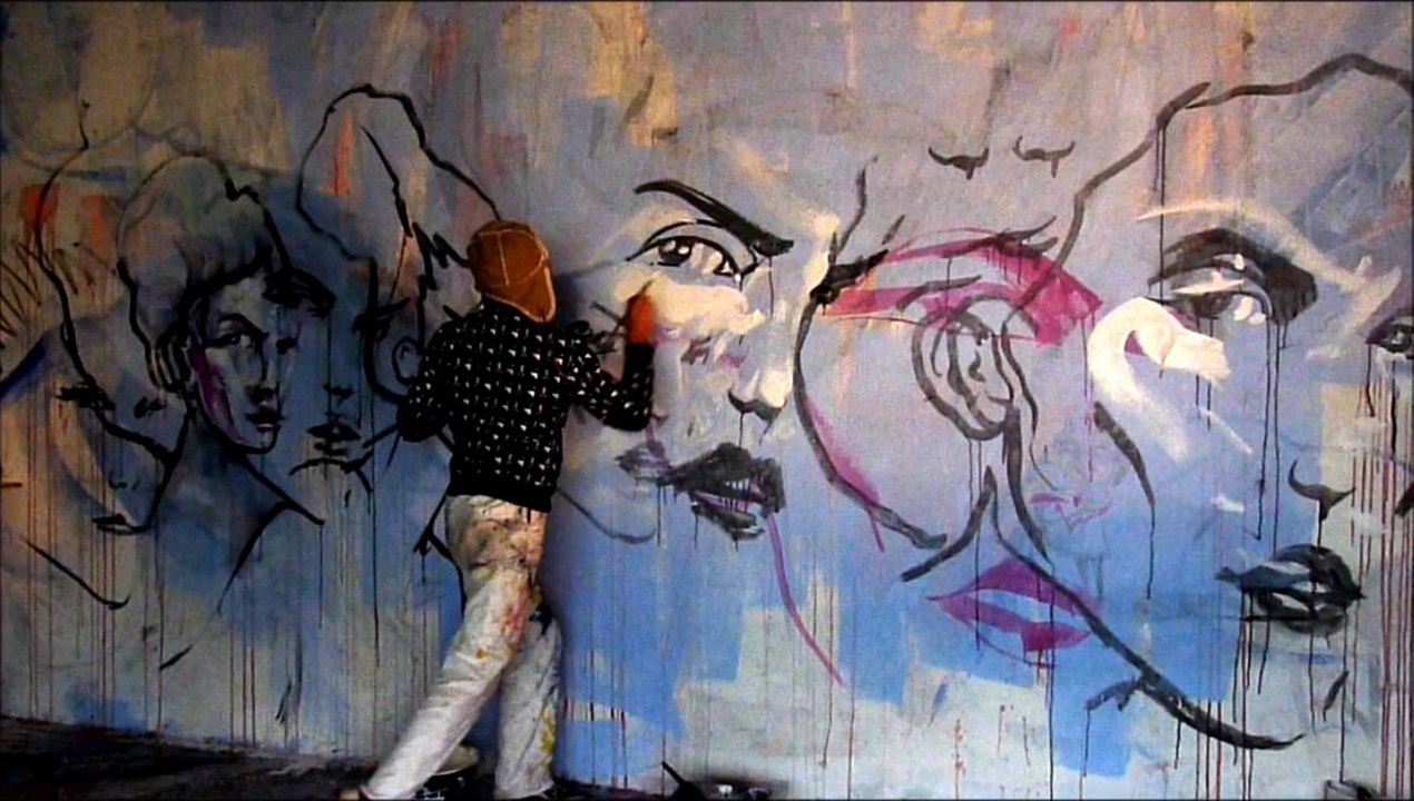 LES FEMMES