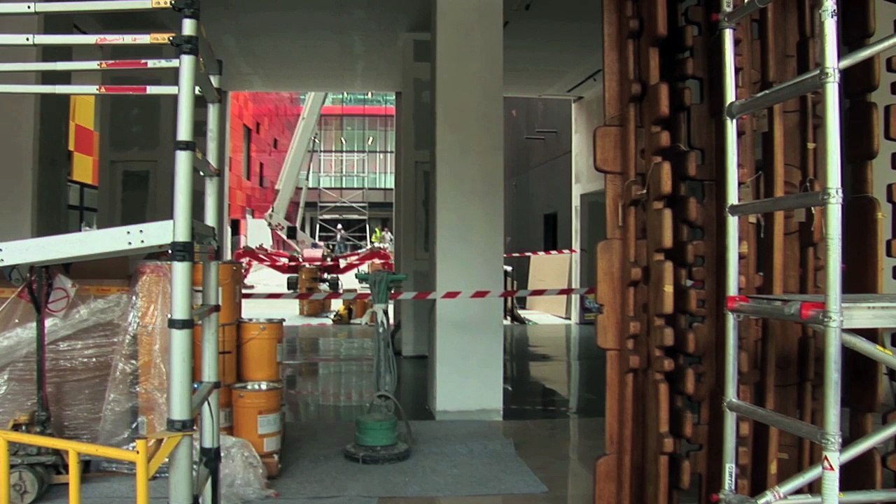 Portiques ou l'écho de la Forêt, François Stahly