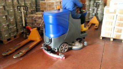 BİNİCİLİ AKÜLÜ TEMİZLİK MAKİNESİ-MINGNUO MN-V7