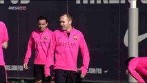 Iniesta trains normally with full Barcelona squad