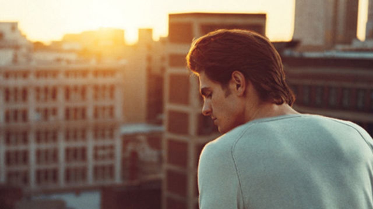 Details Celebrities - Andrew Garfield: Behind the Scenes of his Details Cover Shoot