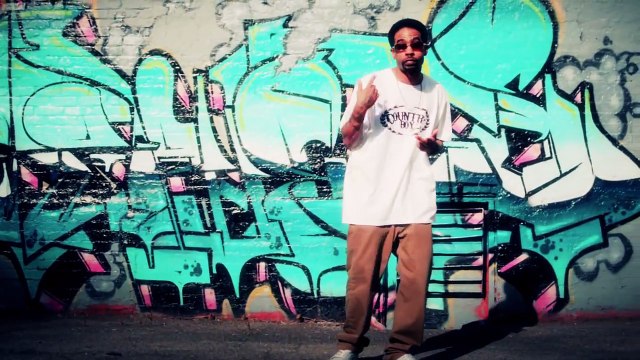 Chucky Workclothes - Shut Shit Down feat. Young Bleed - Country Livin' - [Official Music Video]