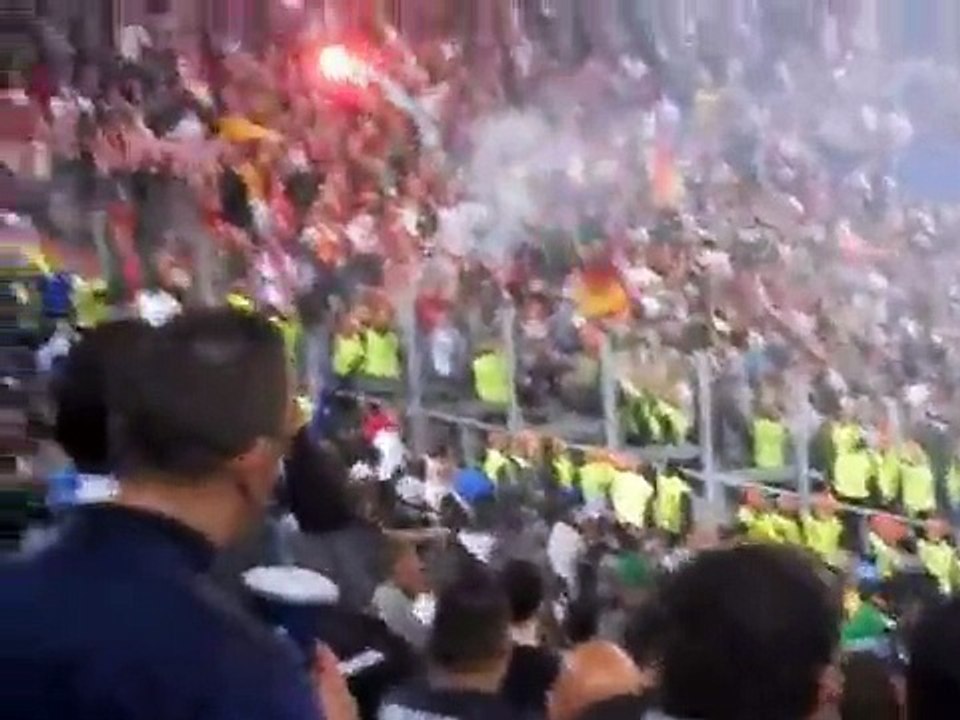 Scontri Curva Nord Roma - Settore Ospiti Napoli