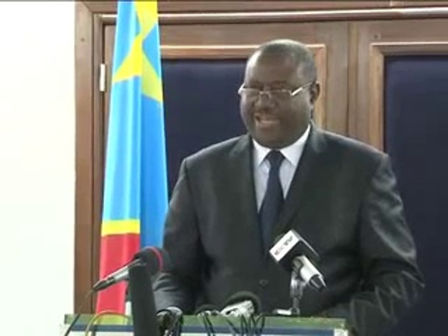 MINISTRE MUYEJ AUX ACCUSTIONS CONTRE GÉNERAL KANYAMA PAR HUMAN_RIGHT