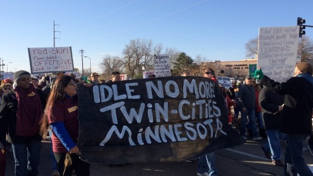 Native Americans protest Redskins name in Minnesota