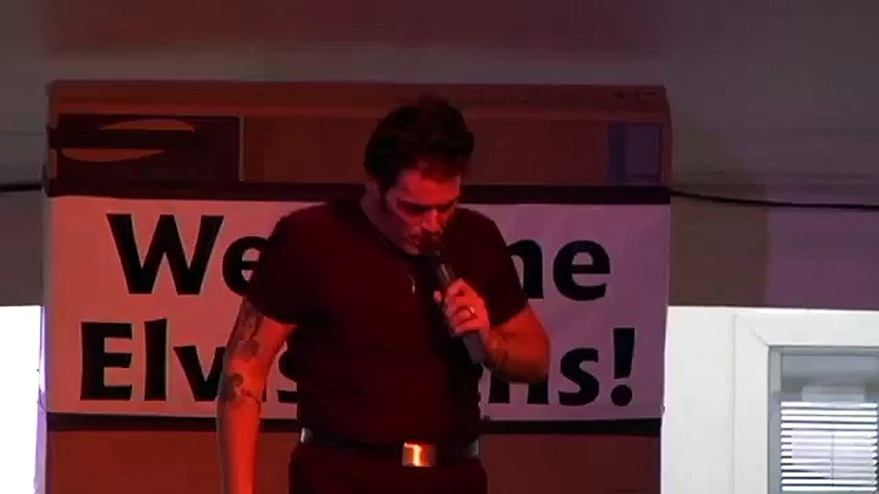 Franz Goovaerts sings IT'S OVER at Elvis Week 2007 video