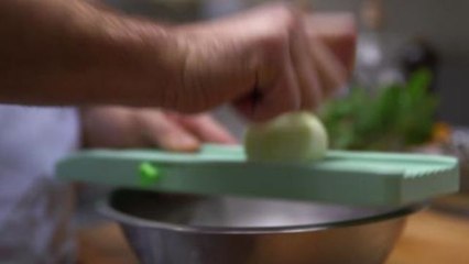 On Location - Winter Salads: Kohlrabi