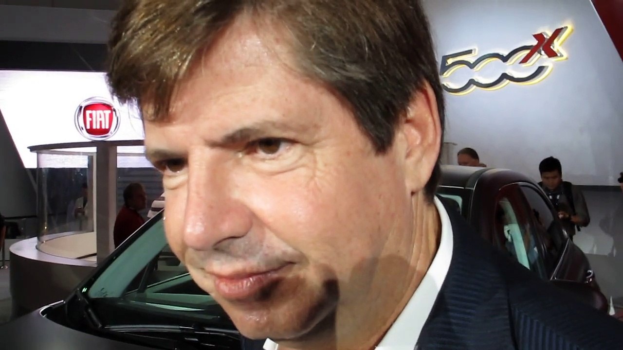 Olivier Francois FIAT Brand Pres & CEO on the 500X Debut at LA Auto Show --NewCarNews.TV