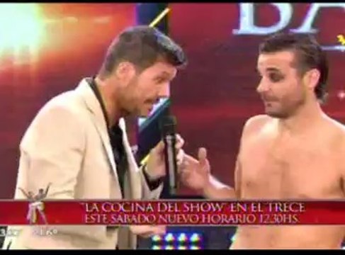 Pedro baile Árabe con Paula haciéndole el aguante (previa-baile-jurado) - 20 de Noviembre