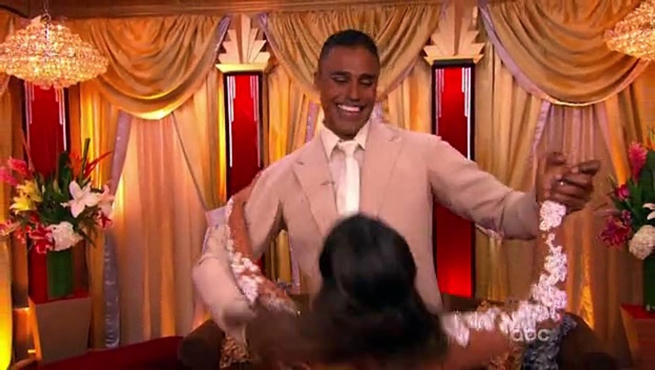 Rick Fox & Cheryl Burke - Viennese Waltz