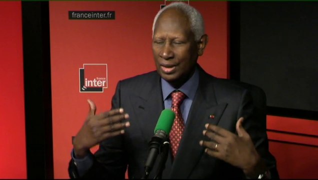 Abdou Diouf, au sujet du terrorisme, La seule façon de s'en sortir est de lutter par la force.