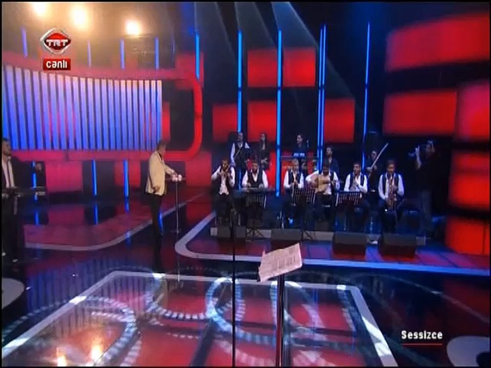 Cengiz Kurtoğlu Sessizce TRT Müzik 14 Kasım 2014-1.Bölüm