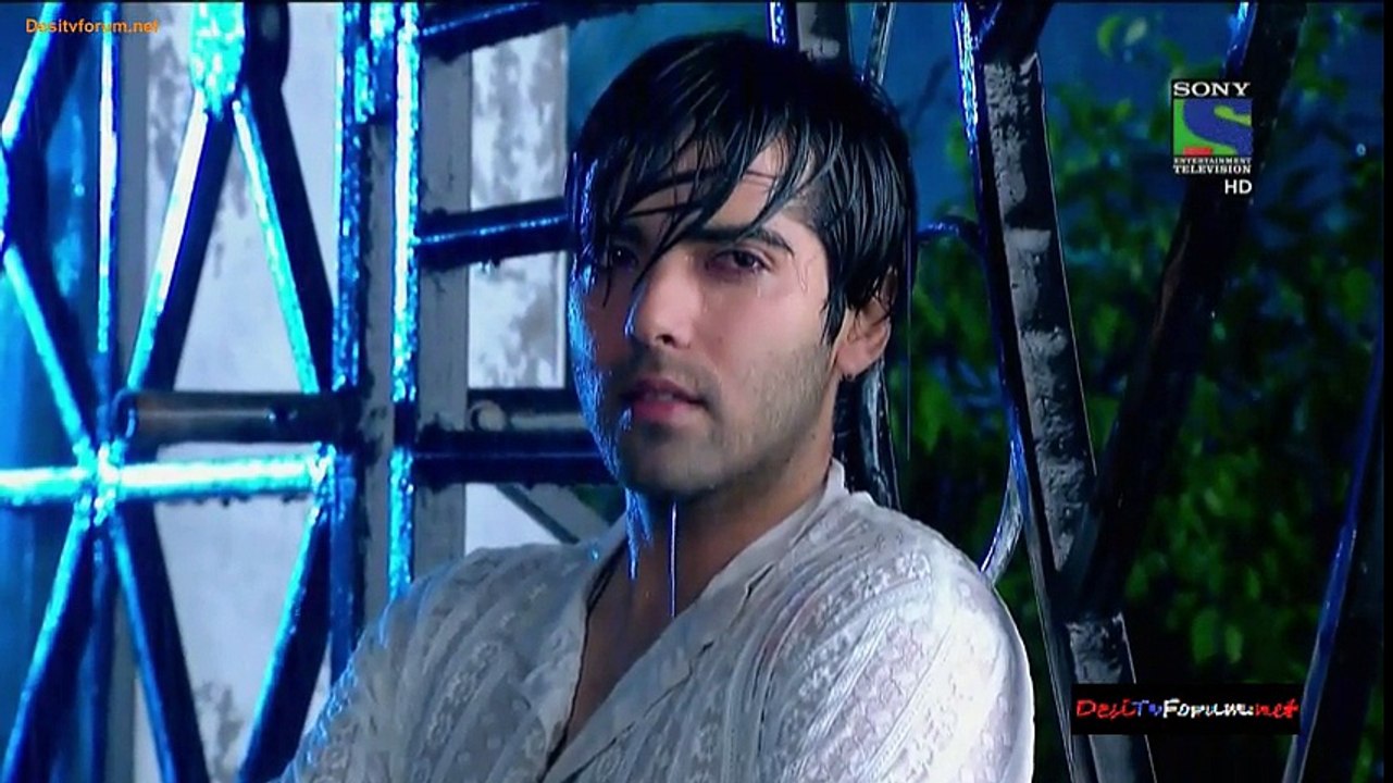 Tum Aise Hi Rehna 720p 20th November 2014 2