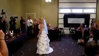 Çiceği Tutayım Derken Yere Serildi