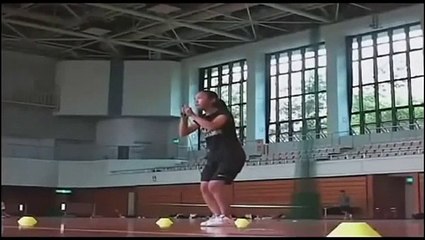 Dünyanın en hızlı ip atlayan kızına bakın şaşıracaksınız..