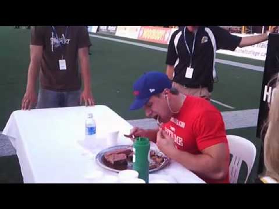 72oz STEAK EATEN IN 6:48 - Guinness Record | Furious Pete