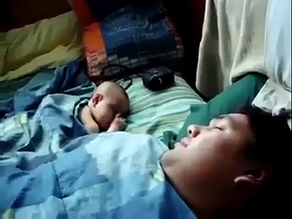 Dad Snore Scared THe Baby