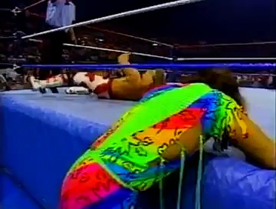Randy Savage vs Shawn Michaels (Munich, Germany 04.14.1992)