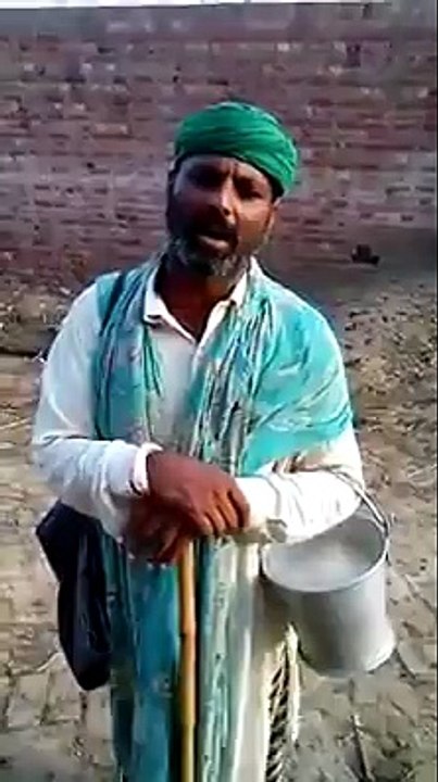 کیا آواز ہے ملنگ کی اک بار ضرور سنئے گا