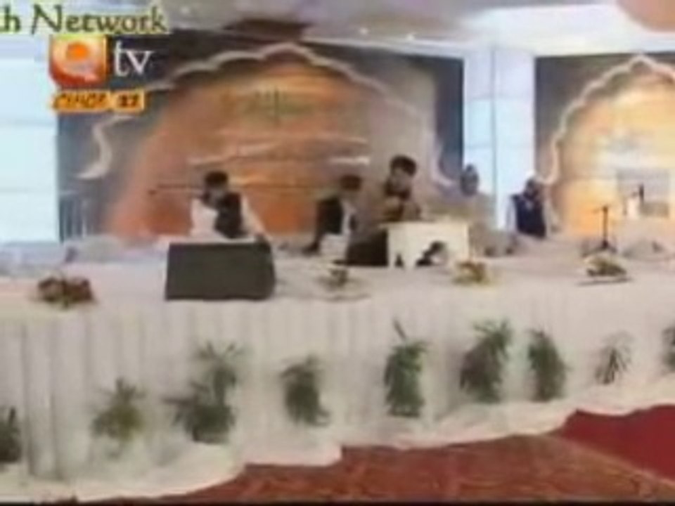 Qtv Exclusiv Mehfil-e-naat Feb 2008 - Noori Mehfil Pe Chadar