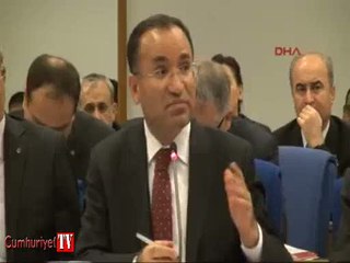 Bozdağ'dan 'Kaç - Ak Saray'a yanıt: Pembe Köşk'te de bilardo var