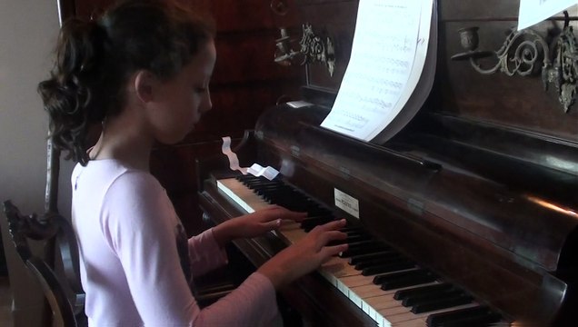 Rébecca Gensane : sonate facile de Mozart