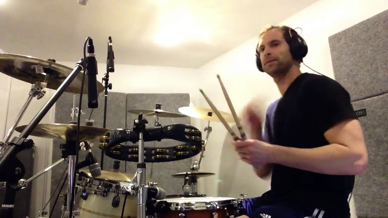 Petr ?ech baterista?