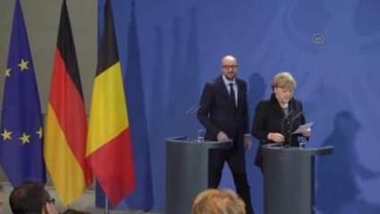 Merkel, Belçika Başbakanı Michel'le Görüştü