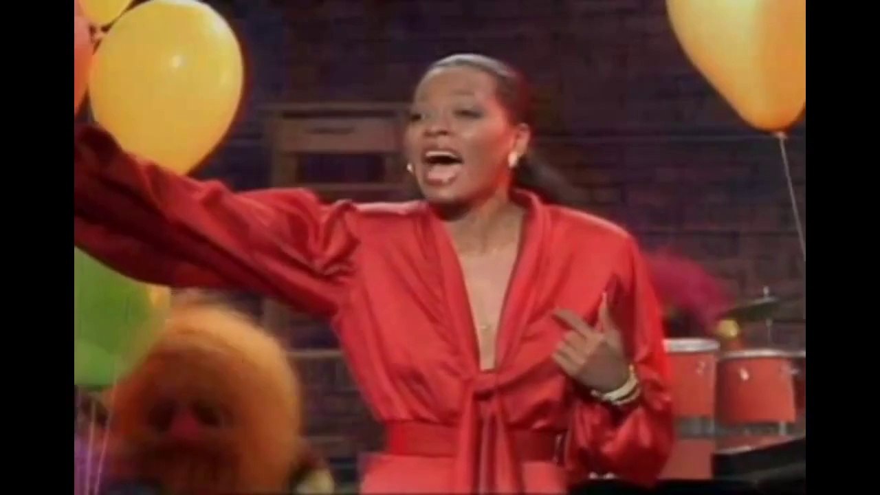 DIANA ROSS  „Last Time I Saw Him...“ with Muppets (HD)
