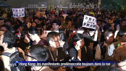 Les manifestants divisés dans une Hong Kong lassée