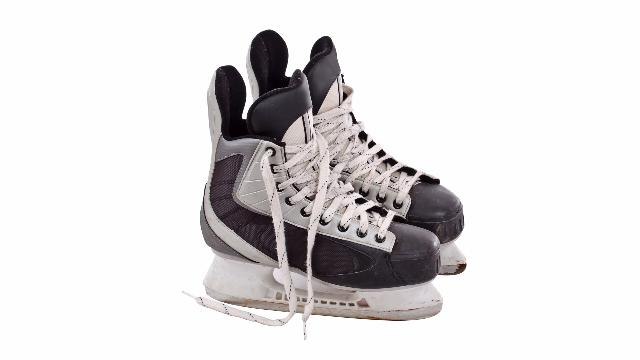 Skates on a Plane: TSA Releases Approved Holiday Carry-On List