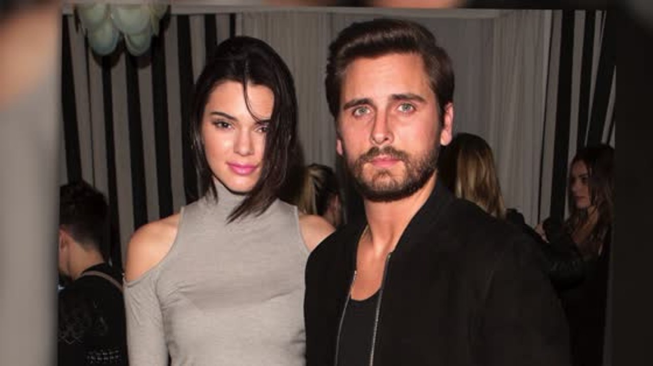 Kendall jenner und scott disick feiern in hollywood
