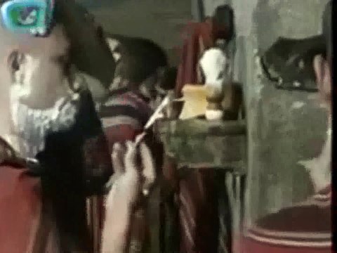 Iranian navy recruits get hand clippers haircuts