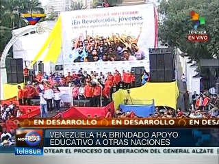 Dedican Día del Estudiante Universitario a Robert Serra