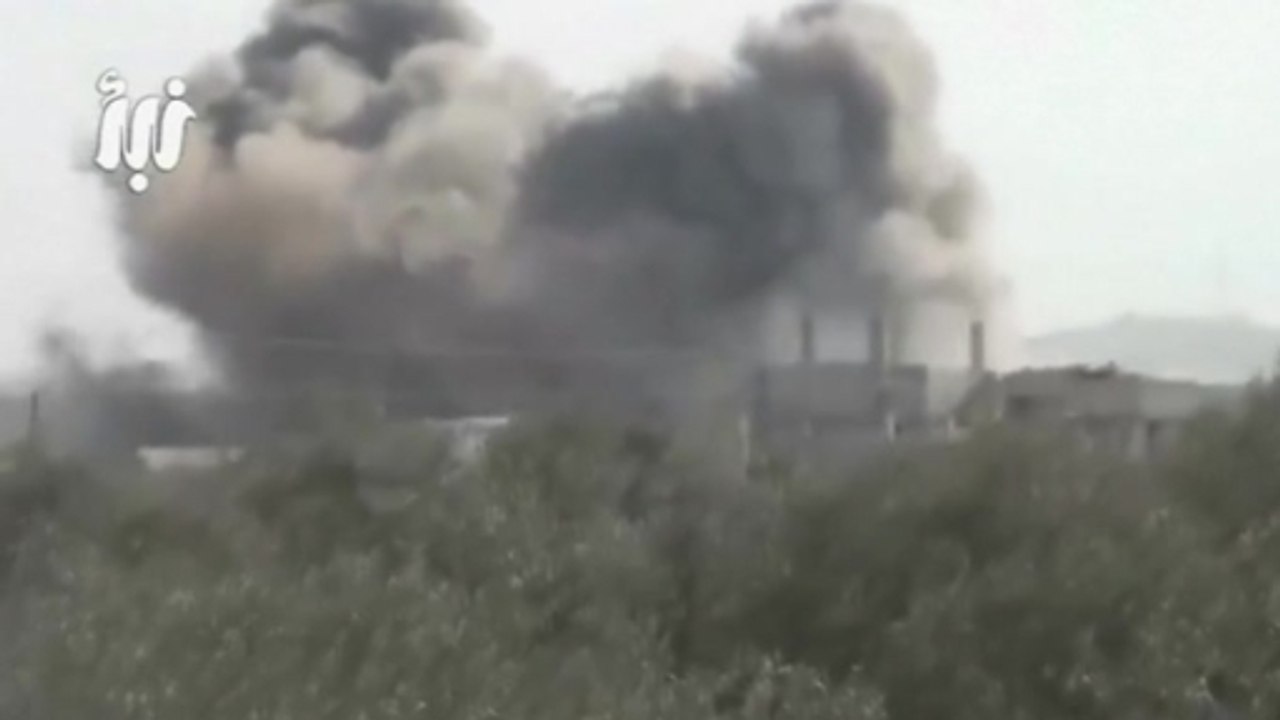 Planes in sky, cannons on ground as war rages on in Syria.