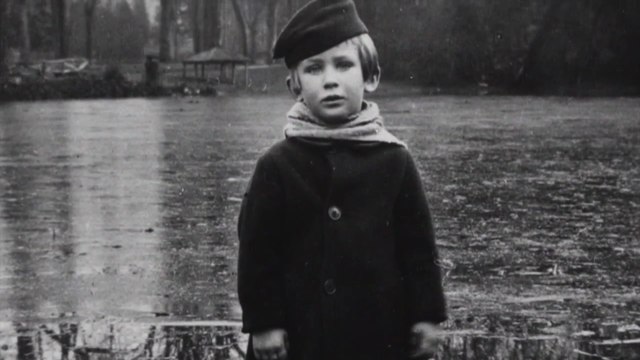 Bande-annonce : Tomi Ungerer - l'esprit frappeur - VOST